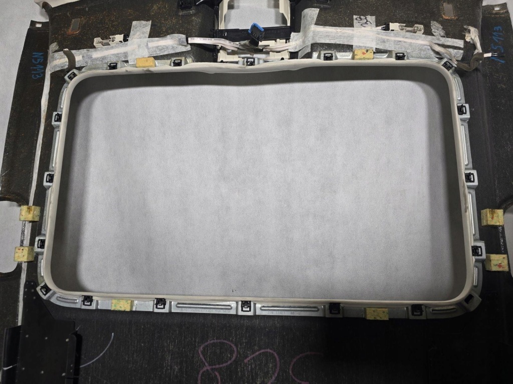 Vw passat cc потолок обивка крыша лампа потолок passat cc Недорого