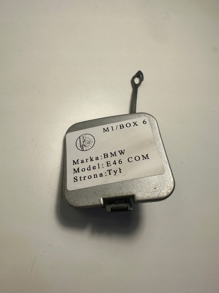 фото №1, Bmw e46 compact заглушка фаркоп hak бампер задня 51128252813