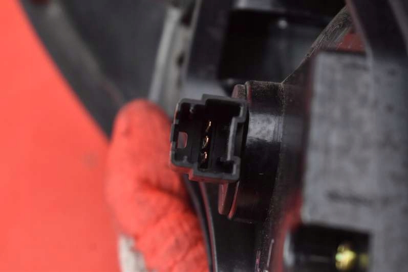 фото №6, Лампа правая задняя задняя 4851a nissan maxima a33 00-05