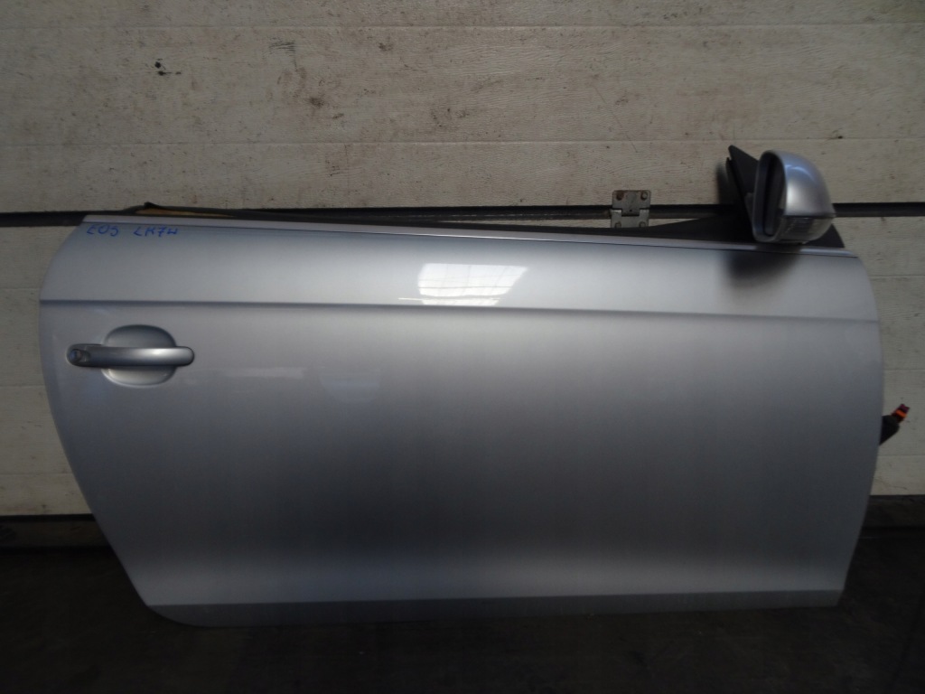 Купить Дверь правый  передок  volkswagen eos lk7w