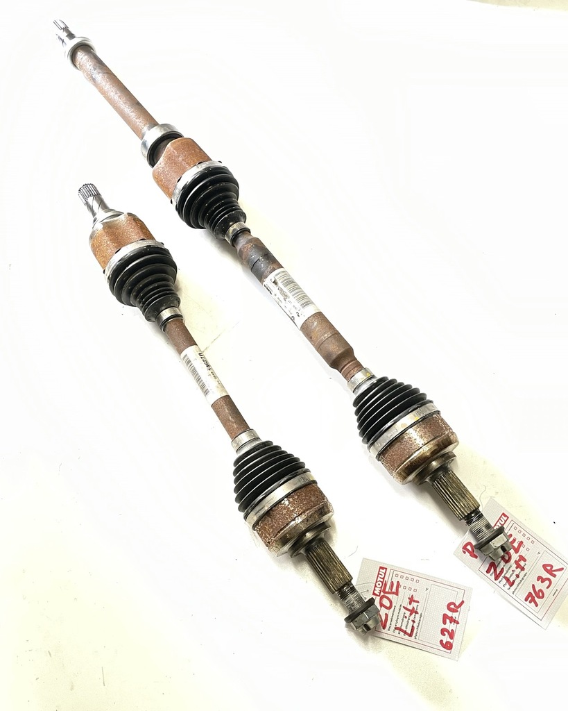 фото №1, Renault zoe ii приводной вал правая 391005763r