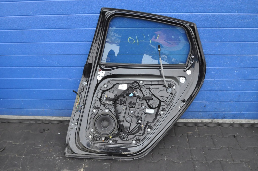 фото №9, Volvo v40 ii дверь правый задняя задние