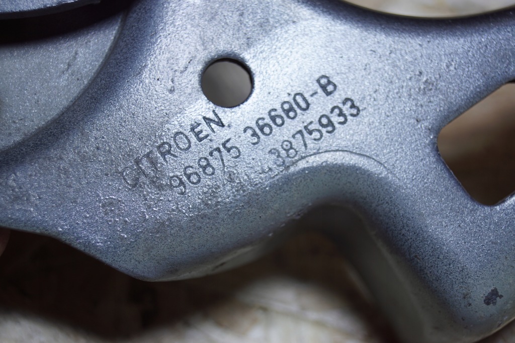 фото №9, Петля капот левый citroen ds4 9687536680