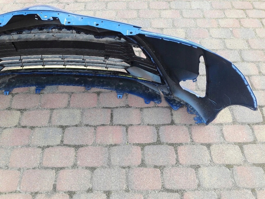 фото №13, Yaris iii 2 lift i hybrid бампер перед 52119-0da40 17-20