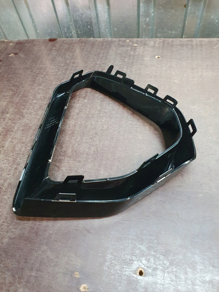 Audi оригинальный номер 83a853054a с Разборки