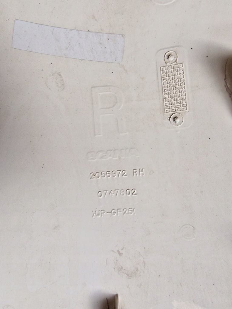 Облицювання вітровик кут капота streamline scania r xpi 2055972 2055973 Ціна