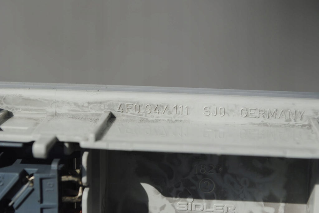 фото №4, Лампа освітлення кабіни audi a6 c6 2.7 tdi