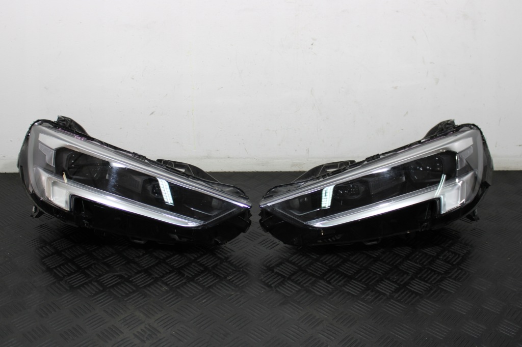 Купить Фонари перед led opel insignia b рестайлинг  39136836 39136835