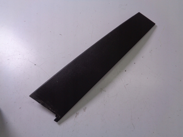 Купить Peugeot 208 ii молдинг дверь левый перед чёрный mat oryg