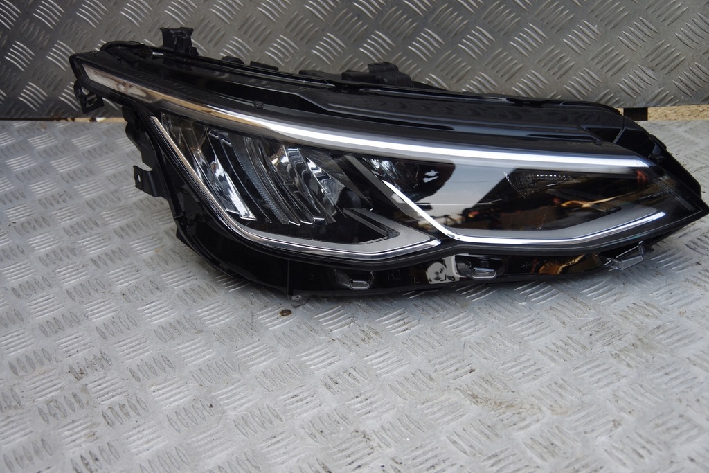 фото №11, Лампа лампи права + ліва vw golf viii 8 повний 5h1941005 5h1941006