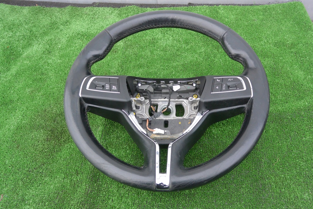 фото №1, Ghibli quattroporte воздуховод кожа czarna multi