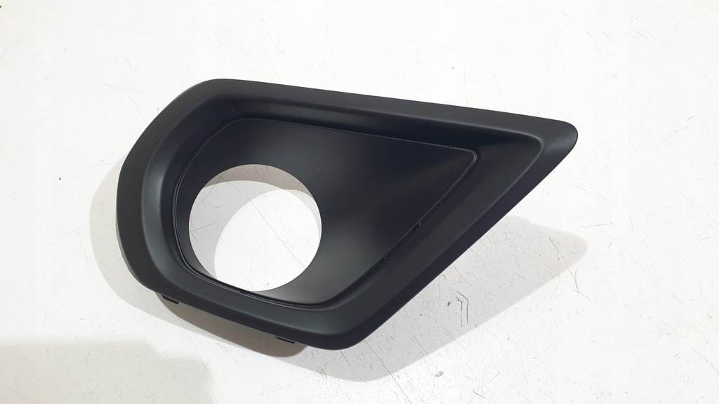 фото №9, Решітка рамка протитуманна фара subaru forester iv 5773-sg030