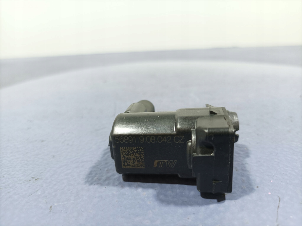 фото №5, Hyundai i20 iii 20- датчик привод крышка заливной топлива 56891.9.08.042