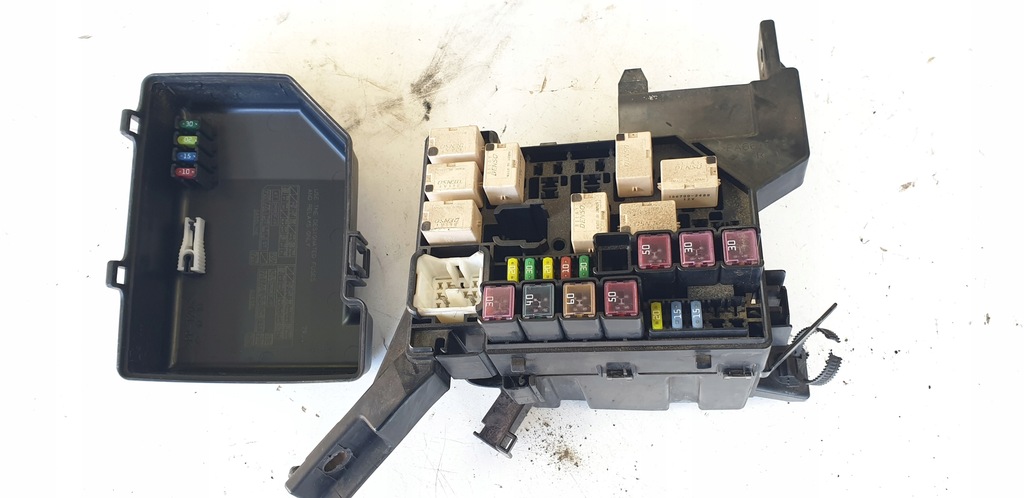 фото №7, Коробка предохранителей suzuki sx4 sedici 2006-