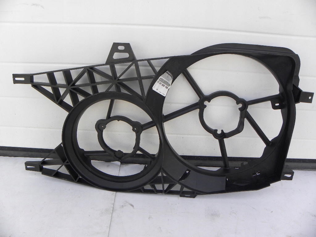 фото №1, Renault trafic ii корпус wetylatorów 2.5-2.0 dci