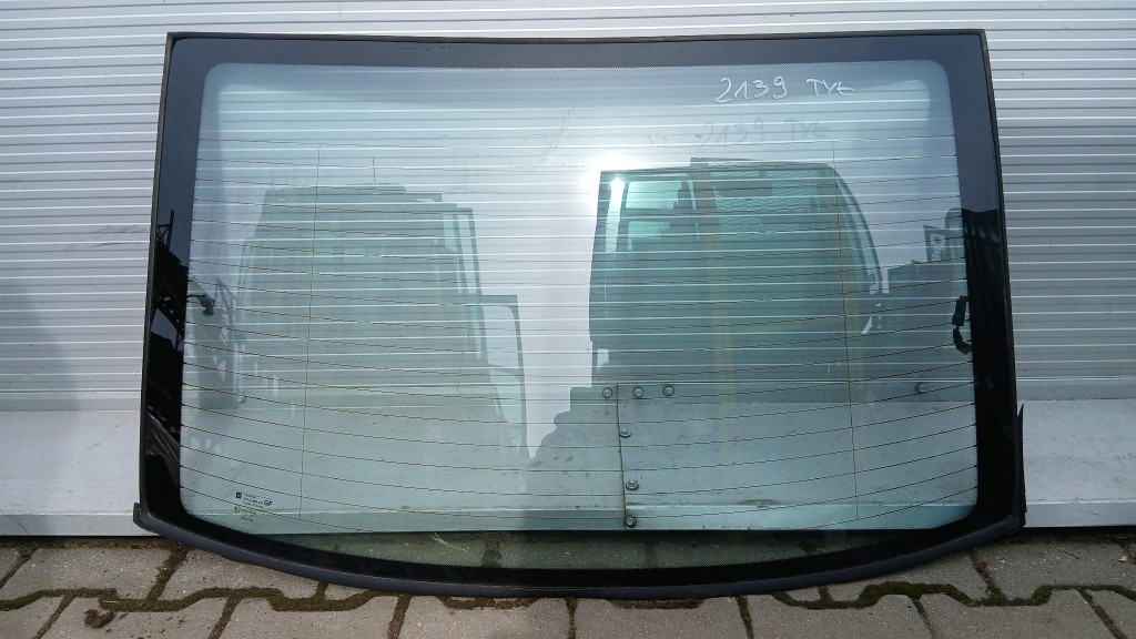 Купити Скло задній opel vectra b 95-99r sedan