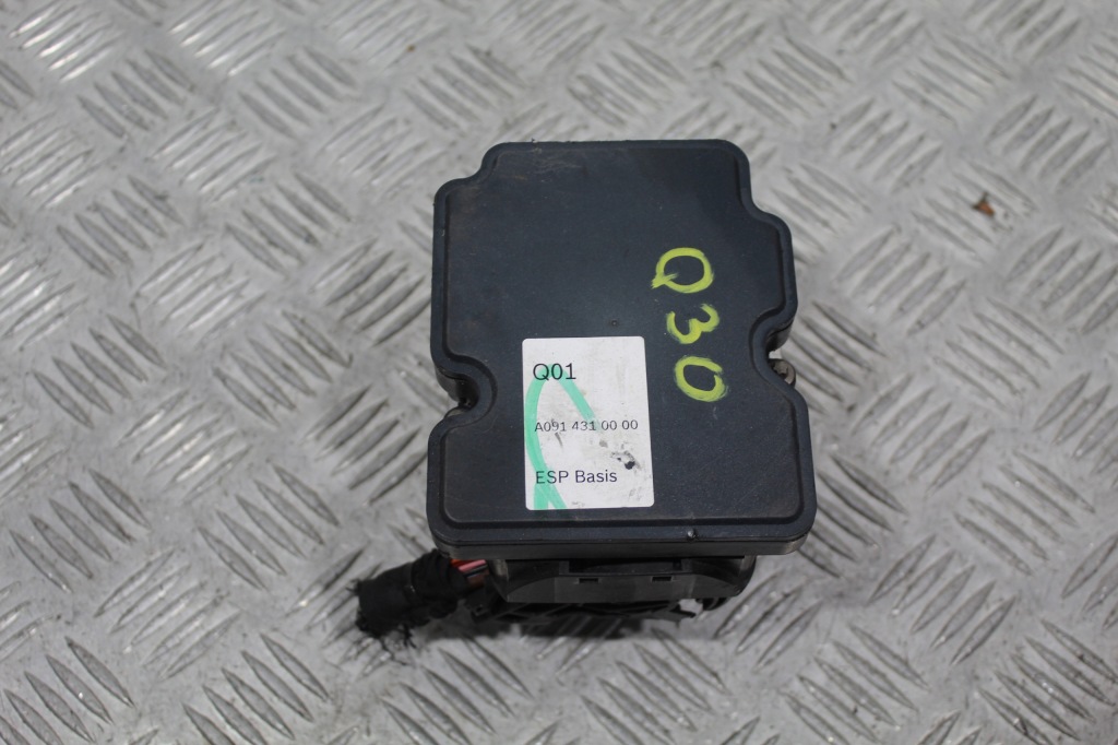 фото №1, Насос abs infiniti q30 a0914310000