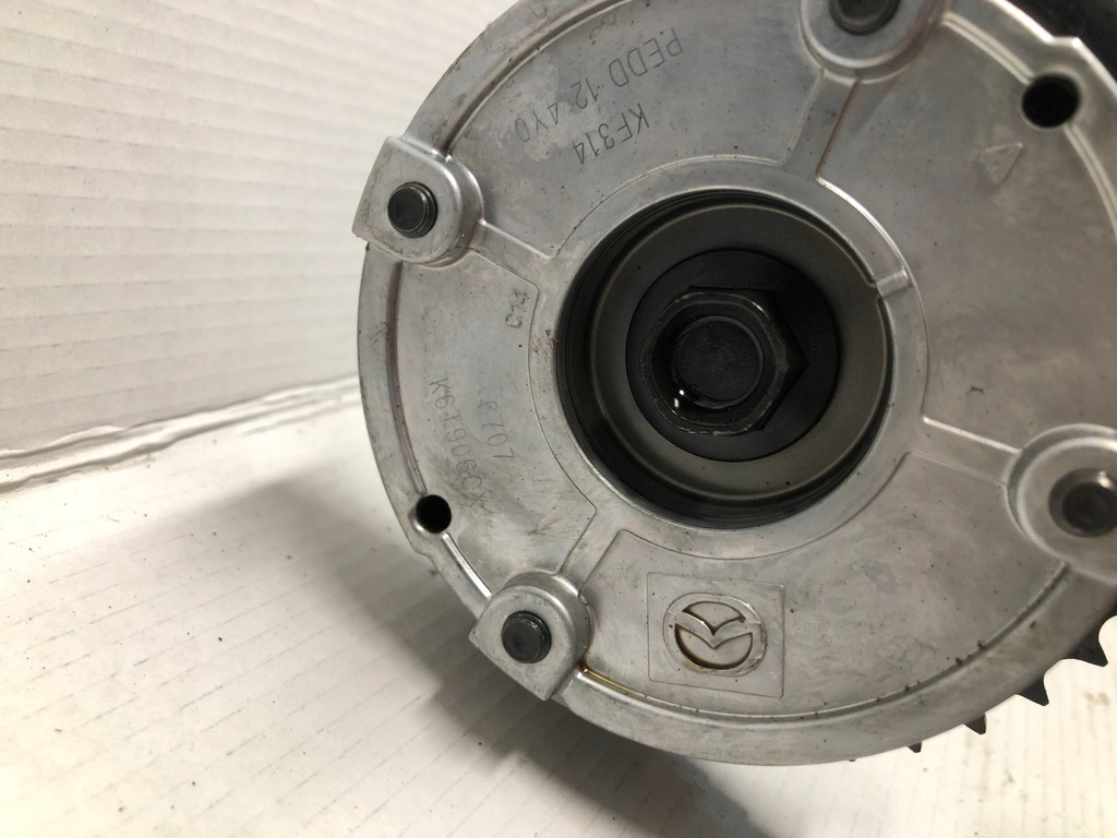 фото №10, Вали розподільного валу pe01124x0b mazda 3 bm 2.0