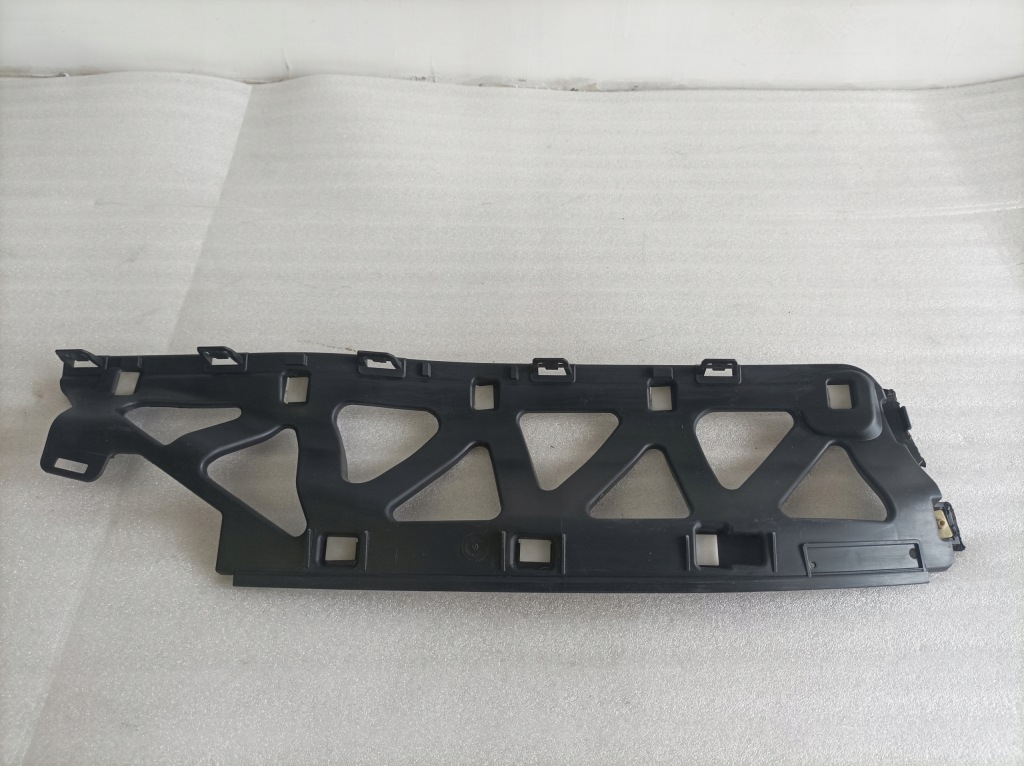 фото №1, Ford galaxy mk4 правий кронштейн напрямна накладка кришки