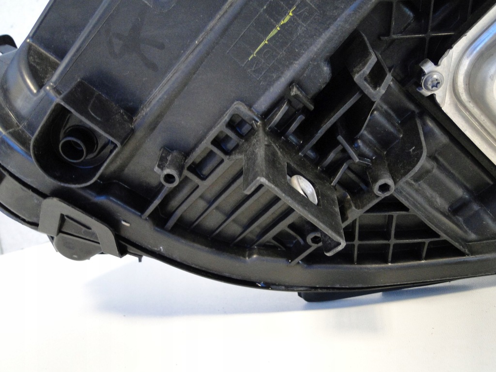 фото №8, Mercedes лампа передня права a2479062005 glb 247 x247 led high performance