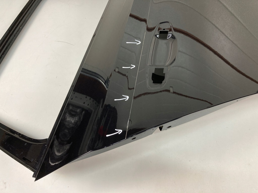 фото №11, Дверь правое задние skoda scala 657