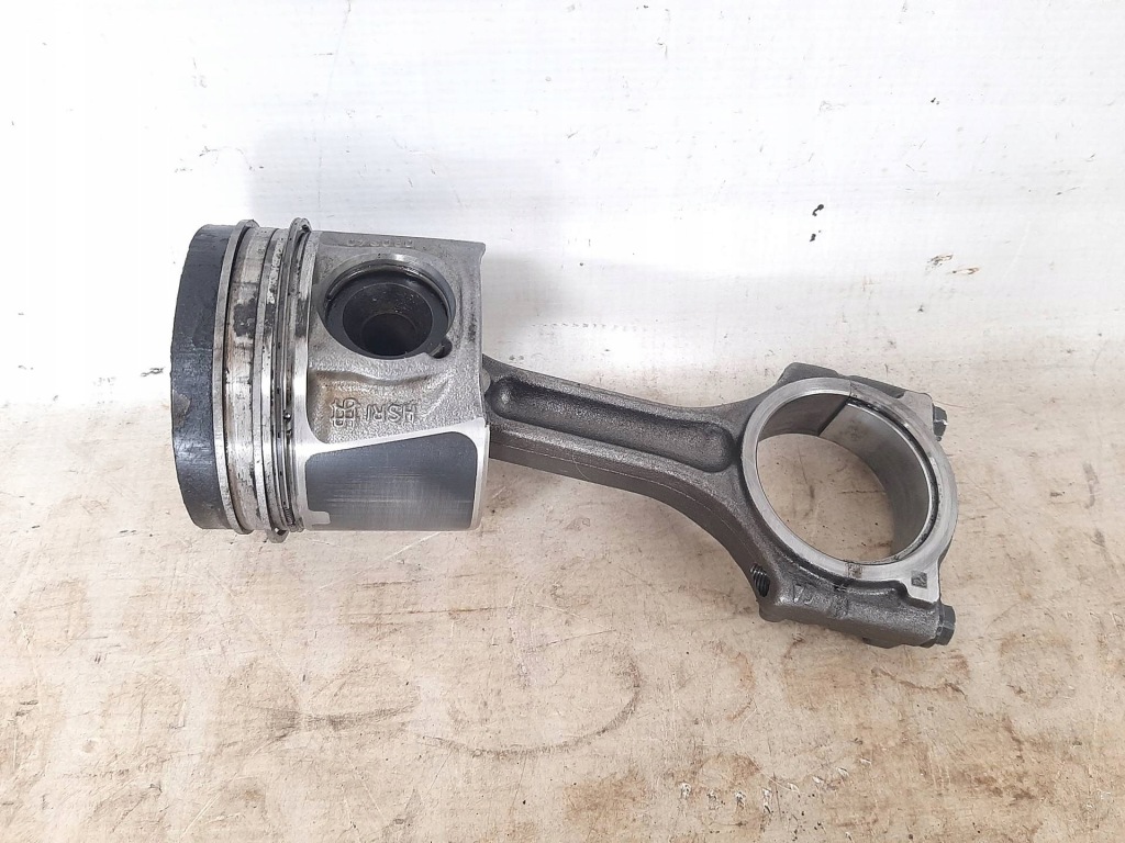 Купити Поршень шатун renault trafic iii 1.6dci 120ps