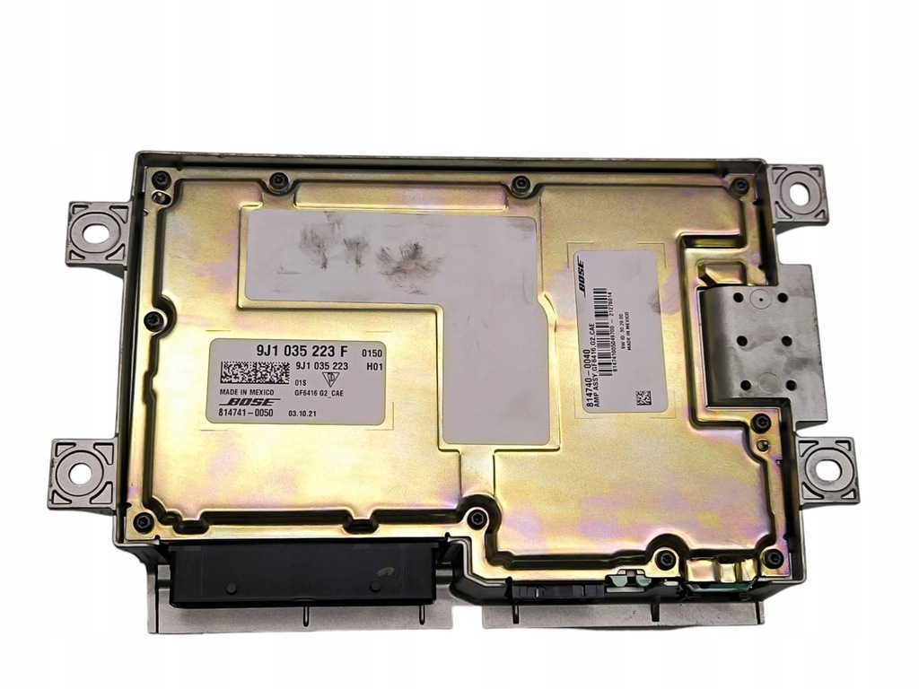 фото №7, Porsche taycan 9j1 2021 підсилювач аудіо