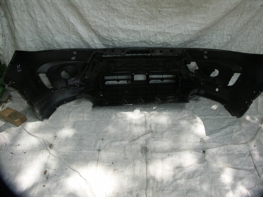 Suzuki vitara iii lift 18 - бампер передний решётка радиатора плита - kol. zce Киев