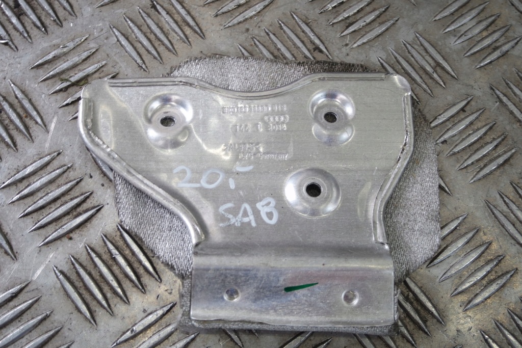 фото №1, Защита тепловая audi a4 8k 8k0199388bd