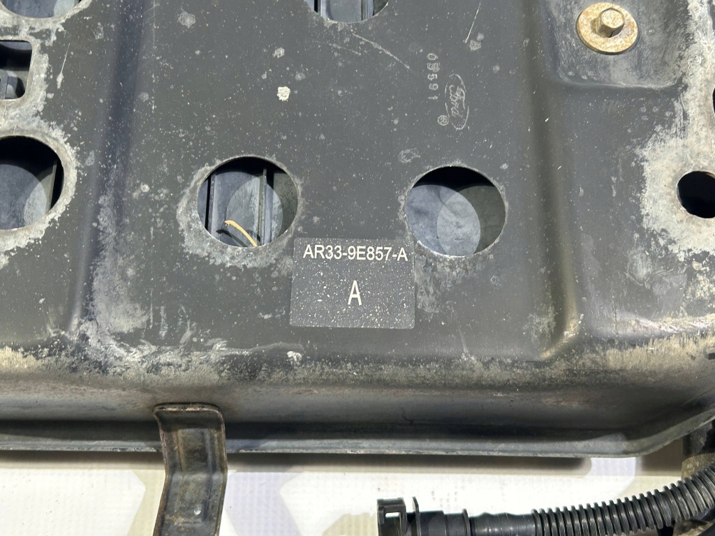 Фильтр угольный паров топлива evap ford mustang v 2010 в Украине