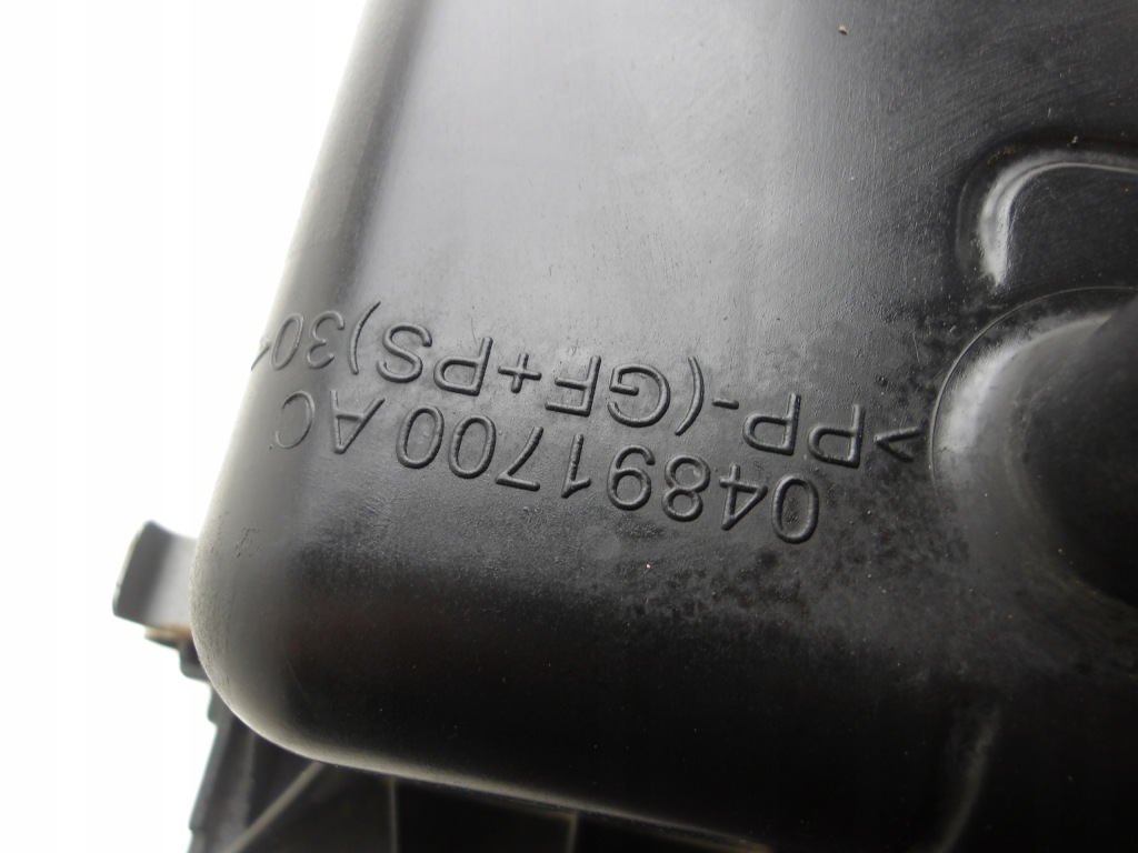 Dodge caliber 06-11 2.4 b корпус фільтра 04891700ac оригінал Зі Шроту