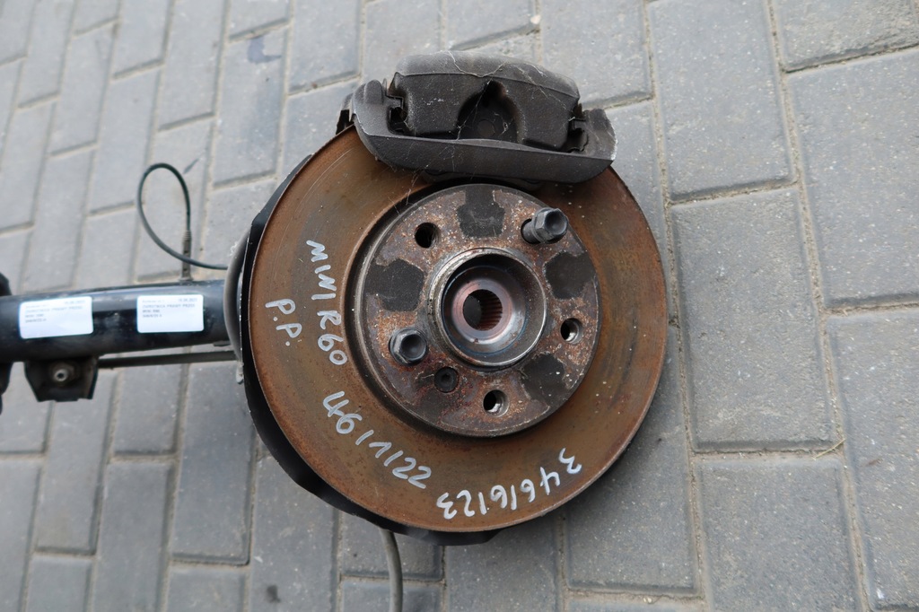 фото №2, Поворотный кулак правый перед mini r60 countryman