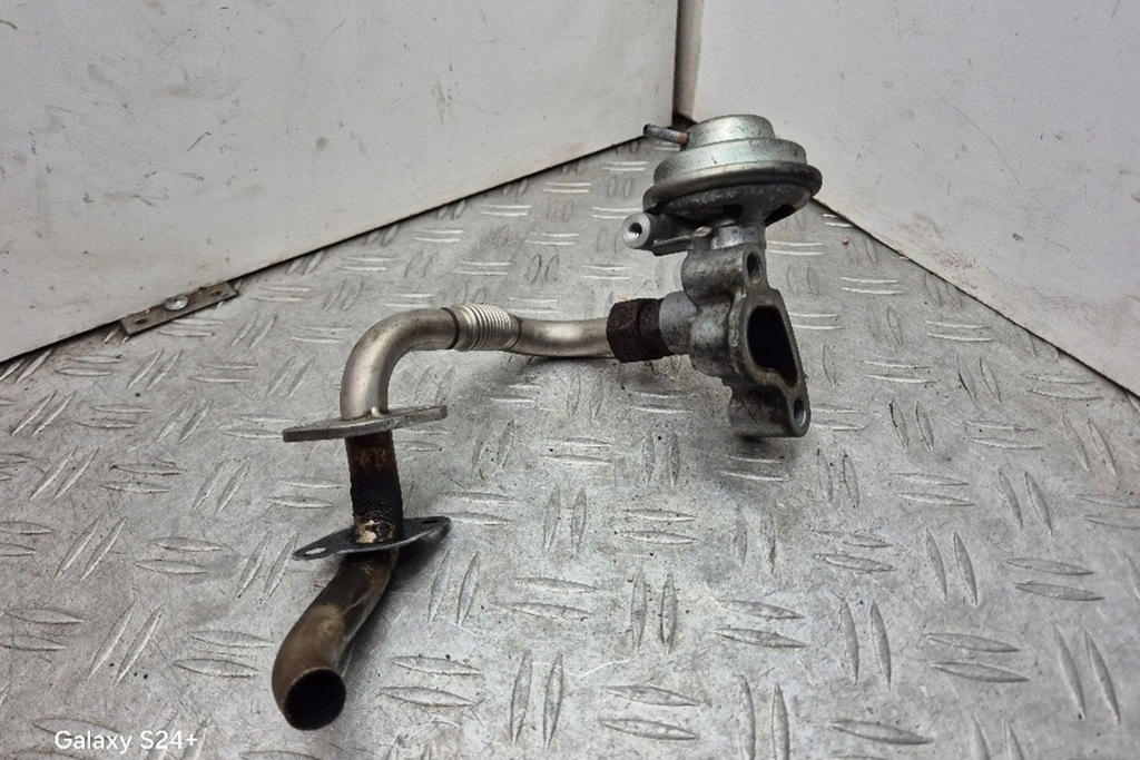 фото №7, Клапан egr chrysler crossfire a1121400060 3.2l бензиновый 160kw 2005