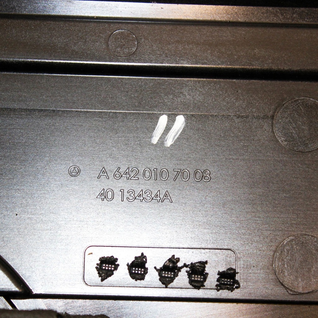 Mercedes-benz gle w166 - c292 2017 захист верхній двигуна 27564283 Зі Шроту