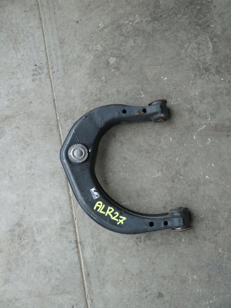 фото №1, Vw amarok рычаг правый верхний 2h0