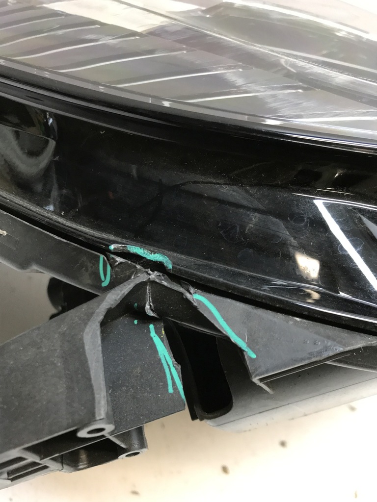 фото №8, Лампа перед правая renault captur ii 260108850r