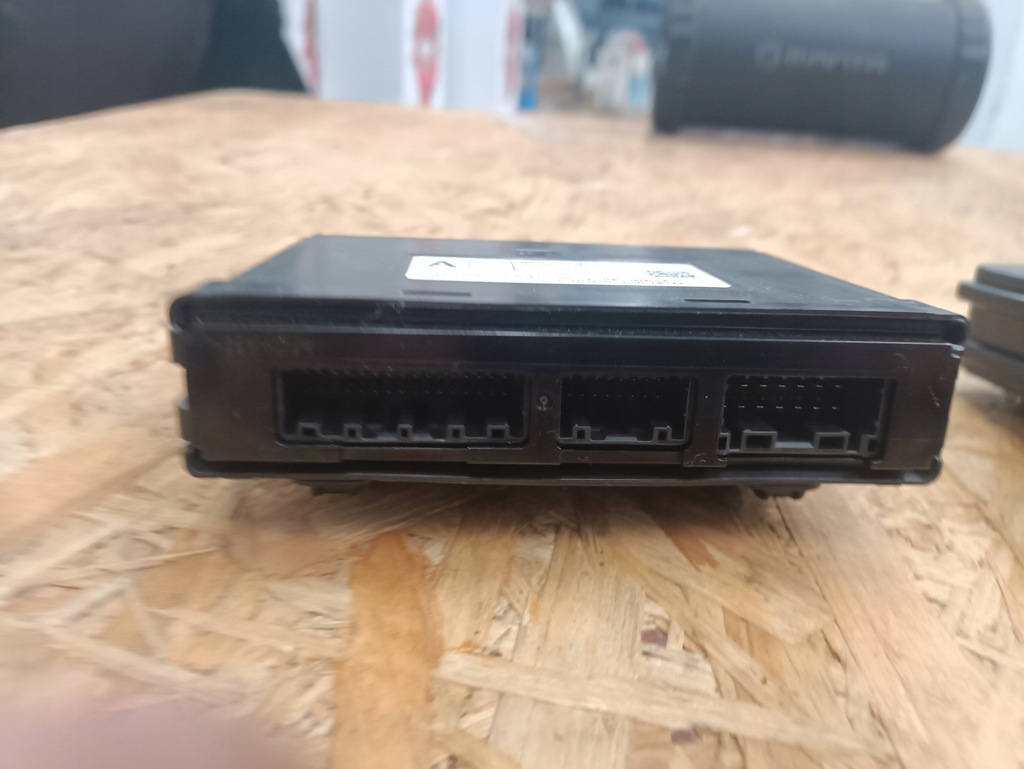 фото №4, Mazda 3 bp iv usa 2019 модуль дверь передних