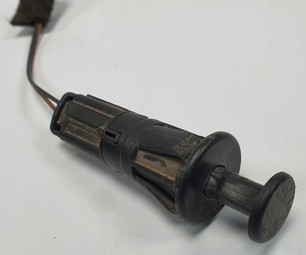 Купить Датчик доводчик капота renault scenic 1 megane