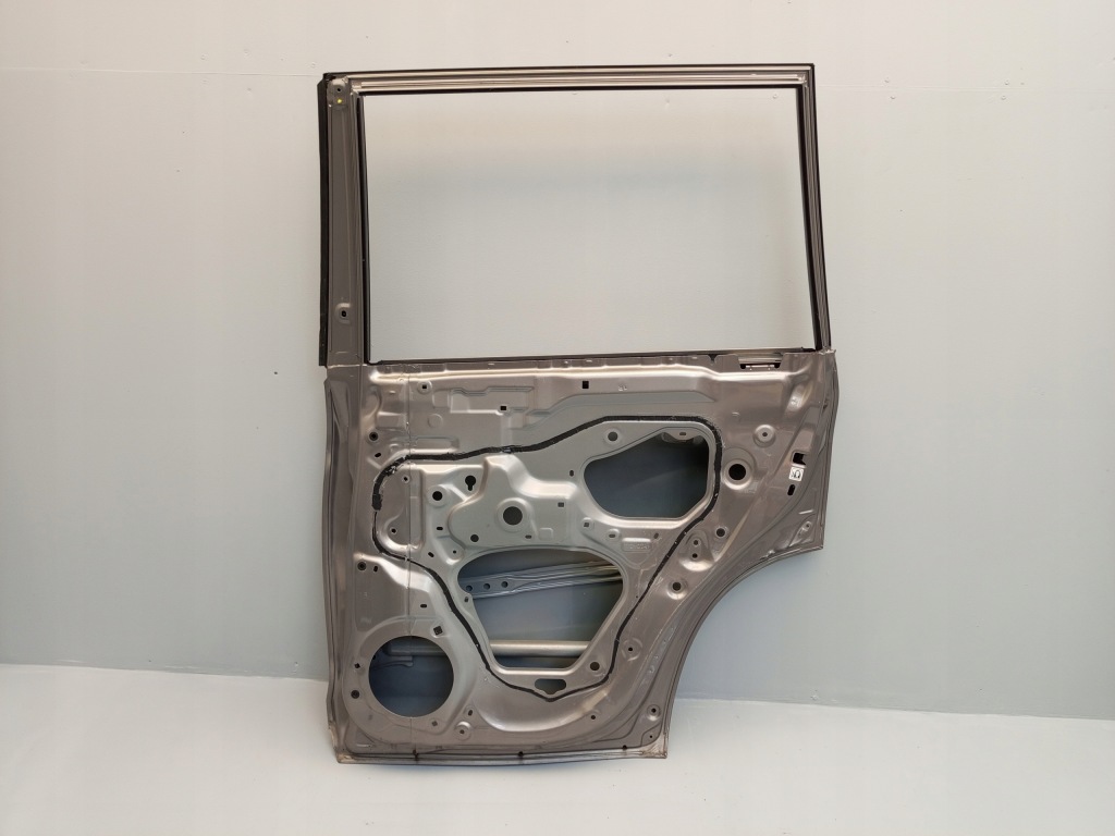 Toyota land cruiser 150 j150 2013- дверь правое задние задняя правый Цена