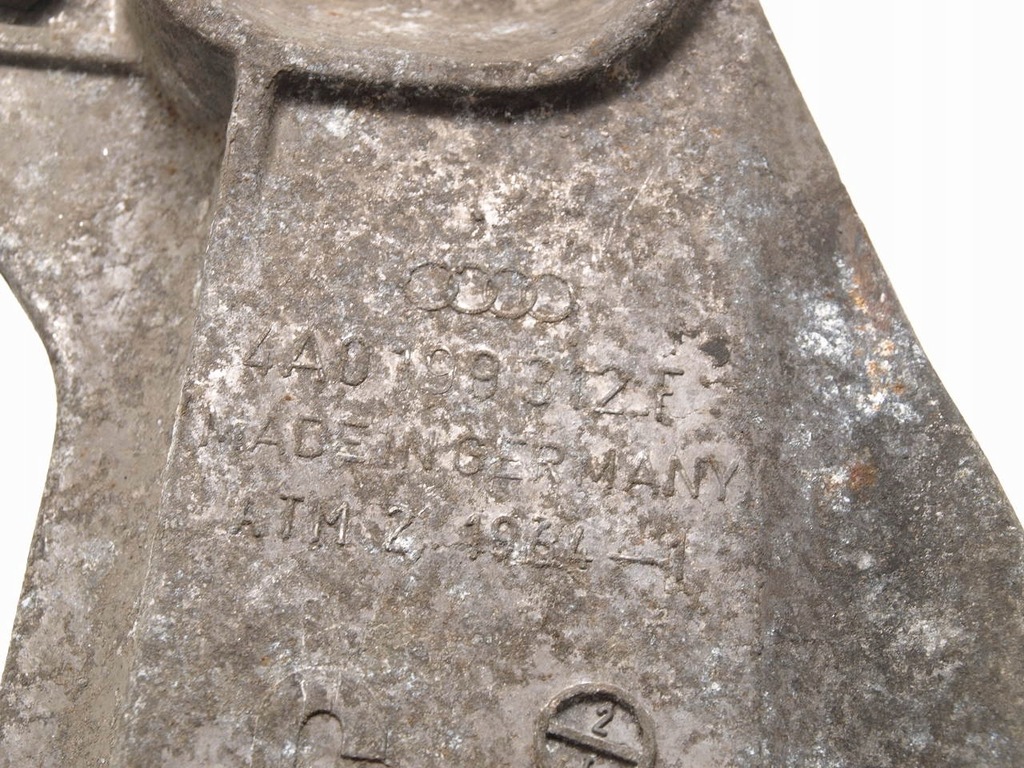 фото №5, Кронштейн кронштейн двигателя audi a6 100 c4 2.6 v6