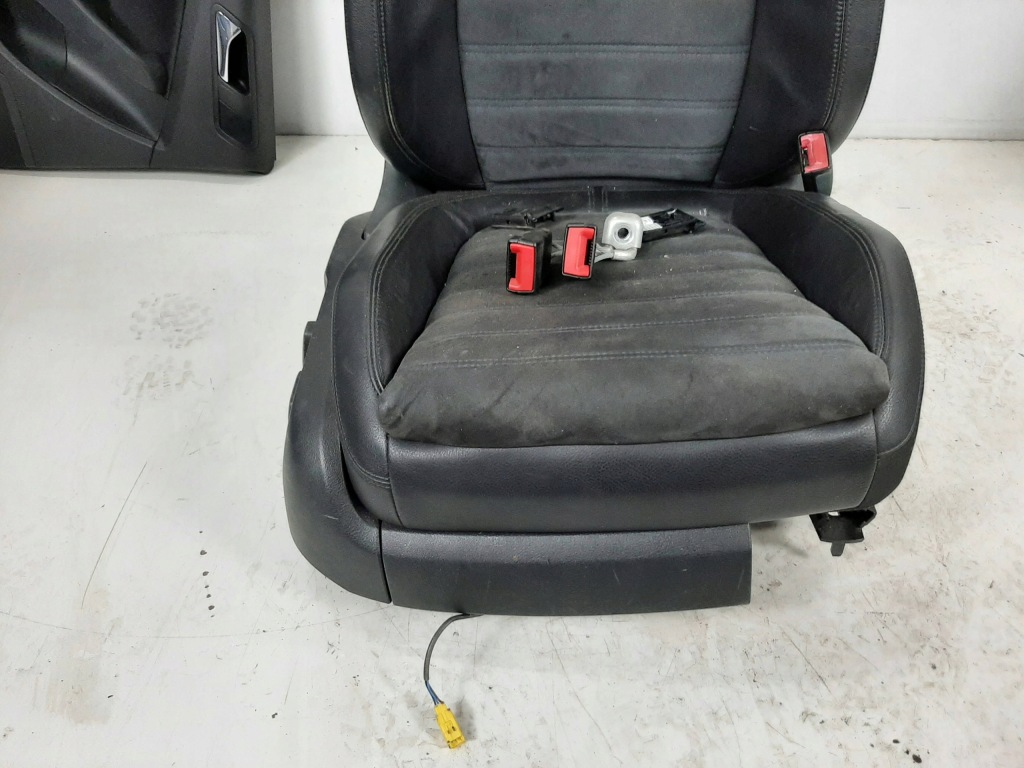 фото №10, Passat b6 variant 08r оббивка шкіра комплект сидіння заднє сидіння обшивки тунель