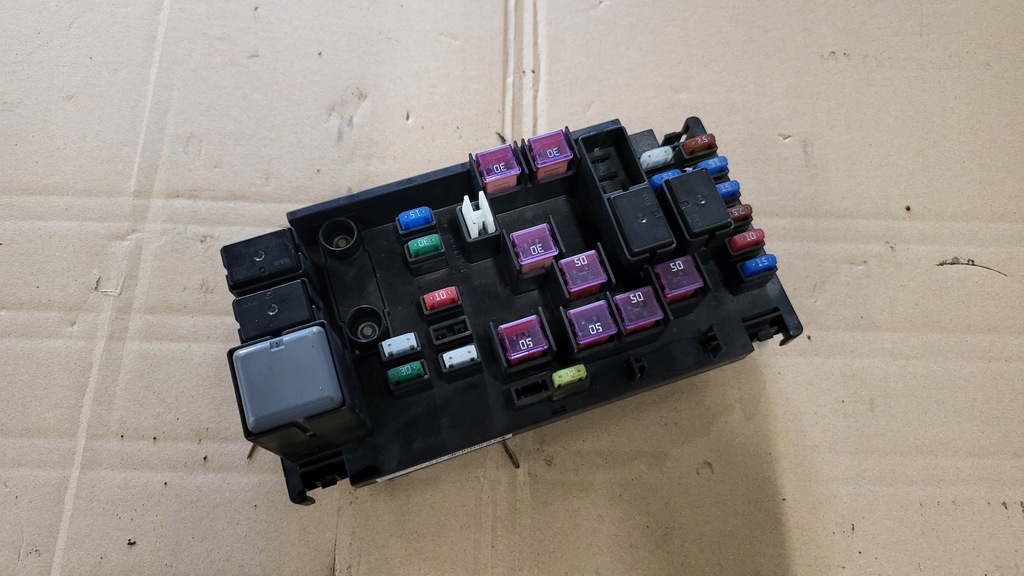 фото №1, Forester iii sh 2008 коробка предохранителей 82241sc020