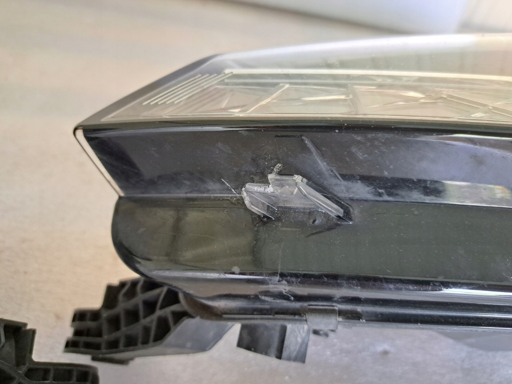 фото №10, Skoda fabia iii 6v1 led лампа левая правая