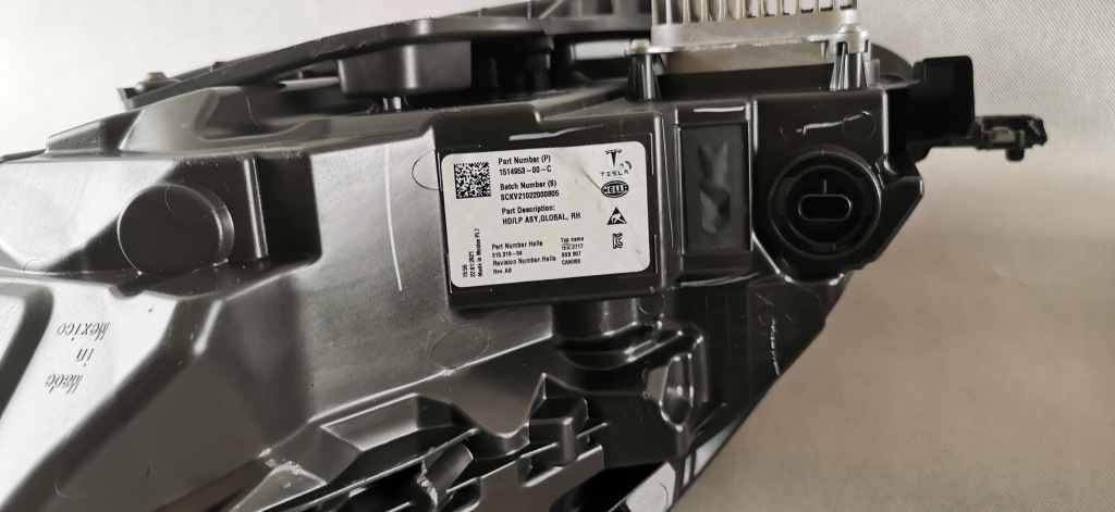 Tesla 3 рестайлінг  full led лівий праві фара фара Доставка