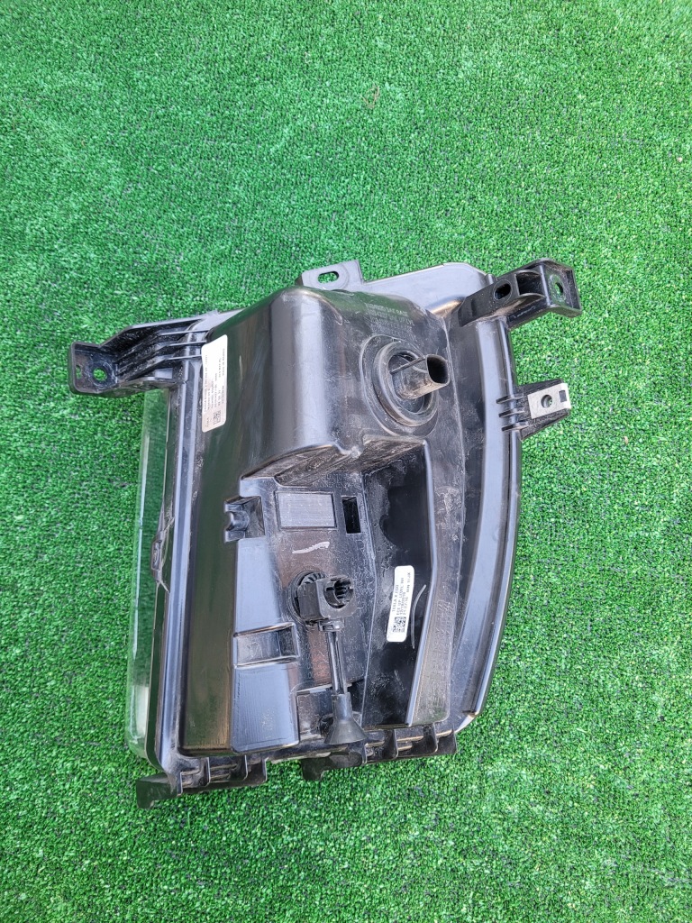 Tesla x протитуманна фара led правий drl ece up-level eu Недорого