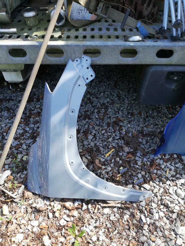 фото №1, Toyota corolla cross крыло правый передний