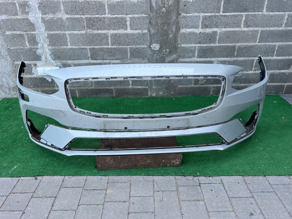 фото №1, Volvo s90 v90 lift r-design 2020- бампер перед