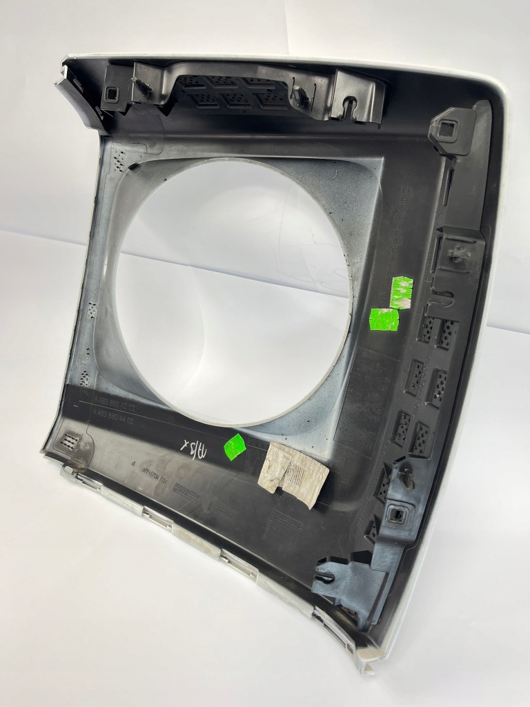 Панель фары защита правой лампы рамка решётка радиатора mercedes w463 2018r рестайлинг  g-klasa Оригинал