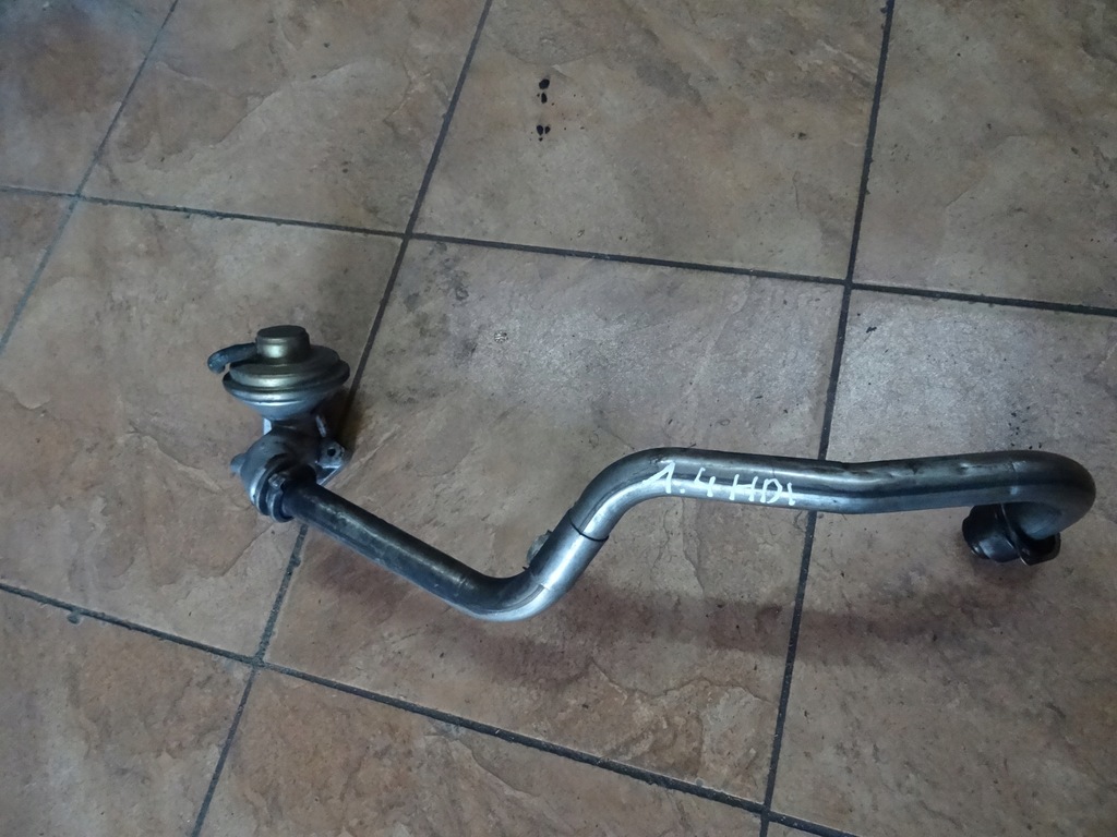 фото №1, Peugeot citroen 1.4 трубка egr