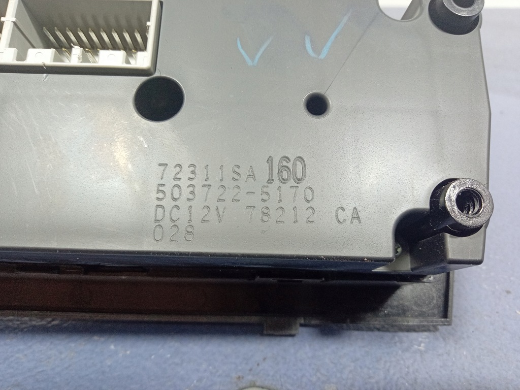 фото №6, Subaru forester ii sg lift панель кондиционера 72311sa160